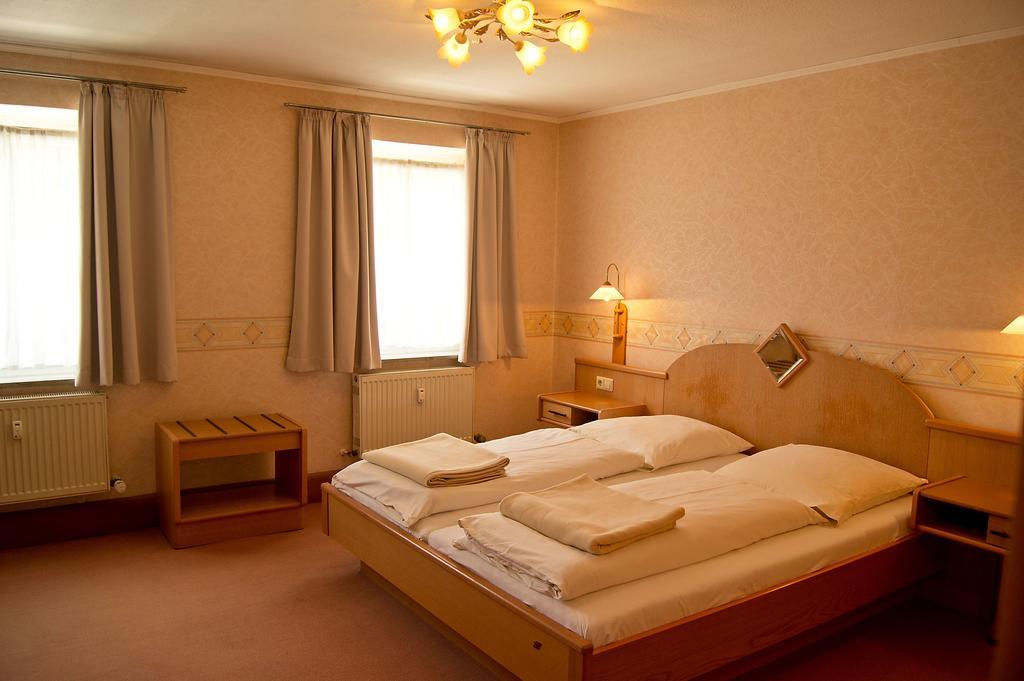 Hotel Garni Promenade Weißenhorn Zewnętrze zdjęcie