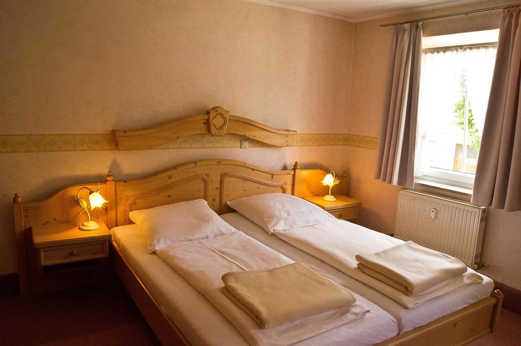 Hotel Garni Promenade Weißenhorn Zewnętrze zdjęcie